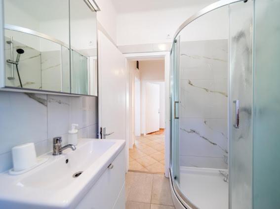 Laganini Rab Apartment