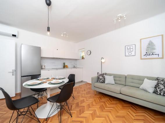 Laganini Rab Apartment *